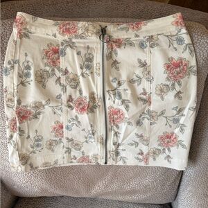 Cream Floral Mini Skirt